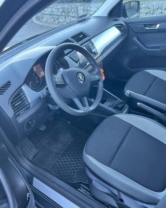 Skoda Fabia cena 49900 przebieg: 37400, rok produkcji 2017 z Gdynia małe 79